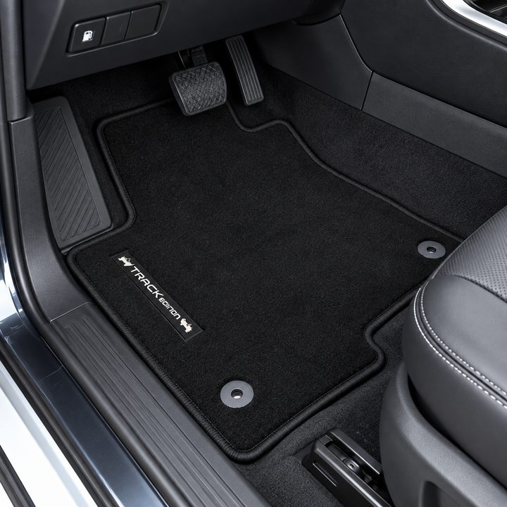 Jeep Track Edition Black Car Floor Mats – Premium Carpet Mat Set